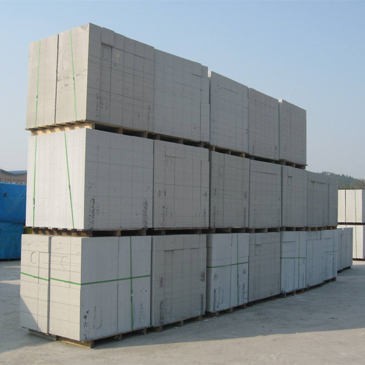 连平宁波台州金华厂家：加气砼砌块墙与粘土砖墙造价比照分析